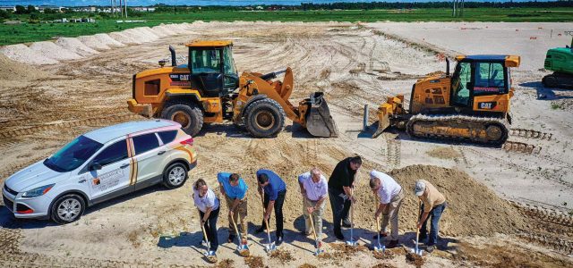 Groundbreaking on Phase 2 of CenterLinks