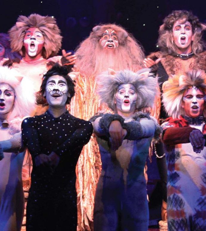 ‘Cats’ Returns to Broadway Palm