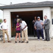 Partners Leave Notes of Love for No-Cost Home Build